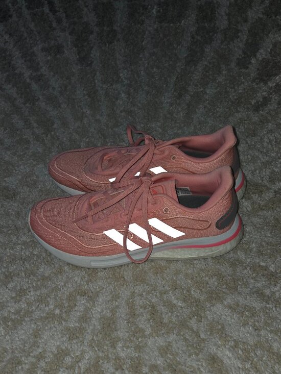 Adidas Women's Supernova Running Shoe Size 8.5 - Picture 4 of 7